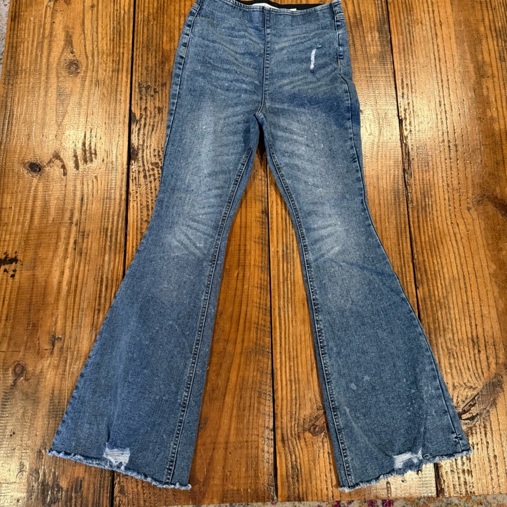 Tinseltown Flare Jeggings Size 5 Distressed Raw Hem Pull-On Stretch Jeans Y2K